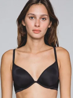 Triangel Vollschale BH NUAGE PUR Von Maison Lejaby -Feine Unterwaesche Geschaft bh schwarz 5537 nuage pur maison lejaby 1