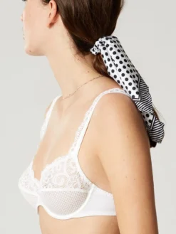 Spitze Vollschalen-BH GABY Von Maison Lejaby -Feine Unterwaesche Geschaft bh wei 13833 gaby maison lejaby 1 2