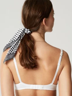 Spitze Vollschalen-BH GABY Von Maison Lejaby -Feine Unterwaesche Geschaft bh wei 13833 gaby maison lejaby 2 2