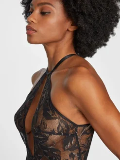 Body TWIST AND LOVE Von Boîte à Désir Aubade -Feine Unterwaesche Geschaft body spitze p086r schwarz boite a desir aubade