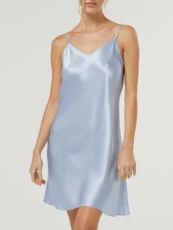 100% Seide Nachthemd CAROLINE Uni Von Vivis -Feine Unterwaesche Geschaft nachthemd seide caroline v00003 sky hellblau vivis 2 1