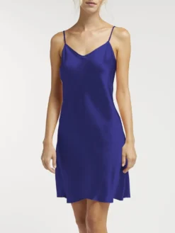 100% Seide Nachthemd CAROLINE Uni Von Vivis -Feine Unterwaesche Geschaft nachthemd seide caroline v00003 zaffiro vivis 2 2 1 1