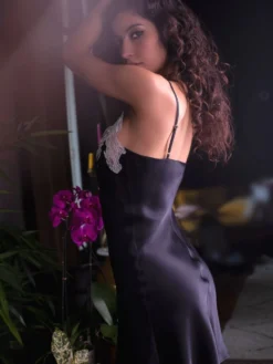 100% Seide Nachthemd MARJOLIE No. 1 Von Marjolaine -Feine Unterwaesche Geschaft nachthemd seide schwarz marjolie 3mar0101 marjolaine 6 1