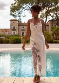 Seide Neglige NYMPHE No. 4 Lang Von Marjolaine -Feine Unterwaesche Geschaft nachtkleid lang nymphe naturel 4nym3002 marjolaine 2