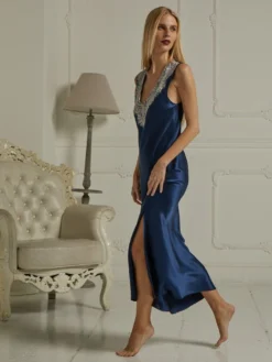 100% Seide Nachtkleid LEONA Mit Spitze Von Vivis -Feine Unterwaesche Geschaft nachtkleid lang seide leona dunkelblau vivis 4 1 2