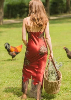 100% Seide Neglige MELINDA Lang Von Marjolaine -Feine Unterwaesche Geschaft nachtkleid lang seide melinda 4mel3003 rost rot marjolaine 1 1