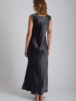 100% Seide Nachtkleid LEONA Mit Spitze Von Vivis -Feine Unterwaesche Geschaft nachtkleid seide lang v00586 leona anthrazit vivis 2 1 2