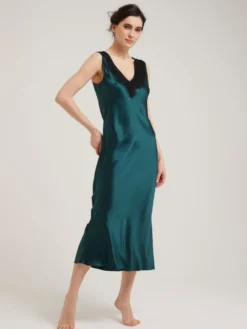 100% Seide Nachtkleid LEONA Mit Spitze Von Vivis -Feine Unterwaesche Geschaft nachtkleid seide leona lang v00586 gruen vivis 1 6