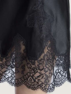 100% Seide Negligé SOIE D´AMOUR Von Aubade -Feine Unterwaesche Geschaft negligee seide schwarz ms40 soie d amour aubade 4