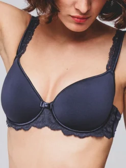 Spacer Schalen-BH GABY Von Maison Lejaby -Feine Unterwaesche Geschaft schalen bh nachtblau 13830 gaby maison lejaby