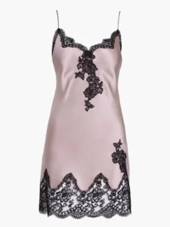 100% Seide Negligé TOI MON AMOUR Klassische Farben Von Aubade 27 100% Seide Negligé TOI MON AMOUR Klassische Farben Von Aubade -Feine Unterwaesche Geschaft seide neglige qs40 sonate altrosa schwarz 1 toi moi amour aubade 4 1 1